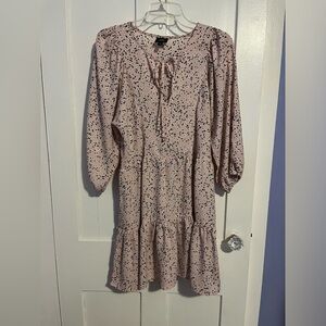 NWOT Bobeau pink and black long sleeve ruffle dress